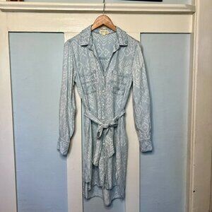 Anthropologie Cloth & Stone Blue & White Ikat Chambray Collared Button Front Dre